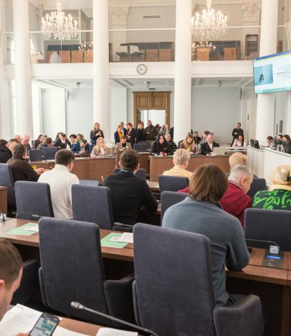 Львівські депутати погодили створення майже 200 нових посад у міській раді