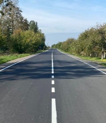 На Львівщині відремонтували дорогу Золочів - Красне