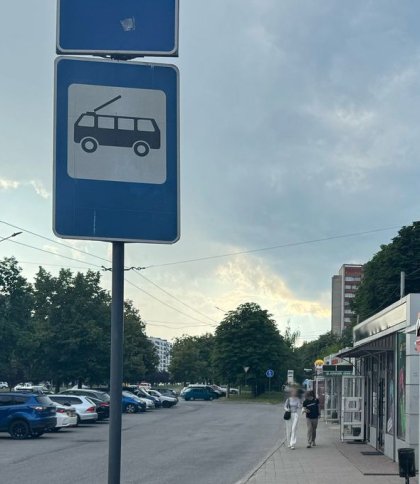 Підліток на велосипеді збив львів’янку, яка виходила з тролейбуса