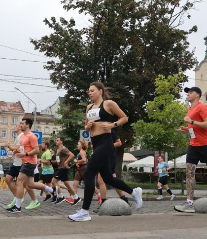 Понад 2500 людей взяли участь у благодійному забігу у Львові