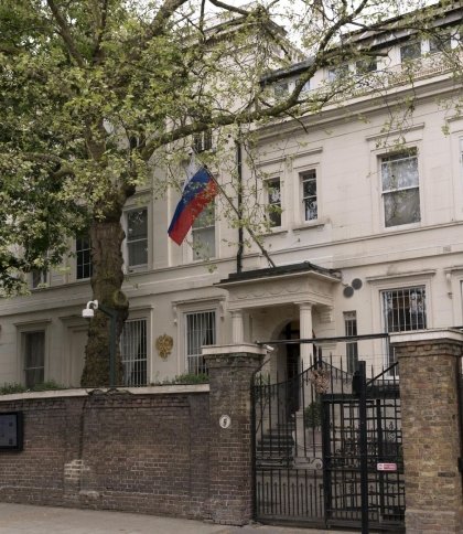 Посольство рф підтримало страту бійців "Азову" в Оленівці