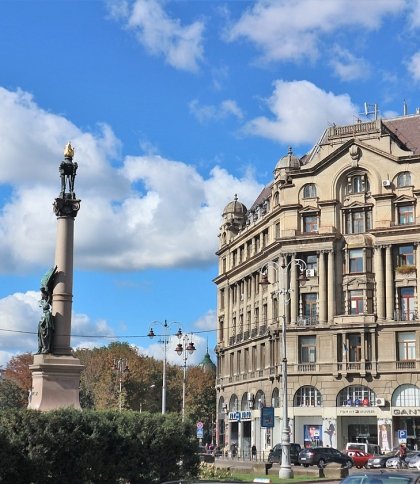 У Львові планують частково закрити площу Міцкевича