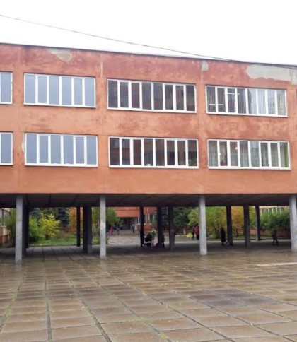 Учні трьох львівських шкіл вчитимуться 12 років: що зміниться