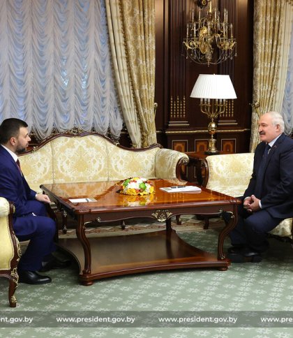 Лукашенко зустрівся з головним донецьким терористом Пушиліним й розпитав про ситуацію на фронті