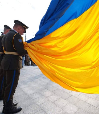 Урочисте підняття державного прапора у Львові