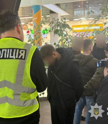 Двоє мешканців Львівщини шантажували чоловіка і вимагали 120 тис. доларів неіснуючого боргу