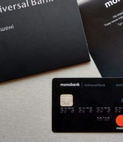 Monobank закриває картки з польськими злотими