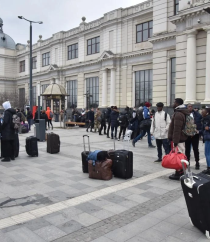 У Львові переселенці можуть отримати грошову допомогу одразу на вокзалі