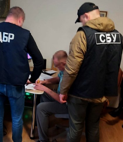 Працівників Тернопільської митниці СБУ підозрює в корупції