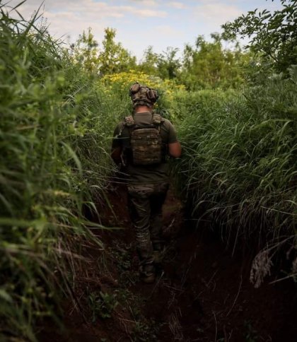 Росіянам утримувати оборонні позиції легше, ніж українцям наступати — WSJ про «повільний контрнаступ»