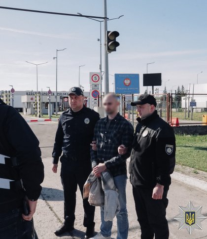 З Польщі через Львівщину екстрадували двох учасників банди з викрадення авто