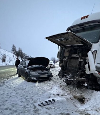 Внаслідок зіткнення з вантажівкою травмувалась 41-річна водійка на Львівщині