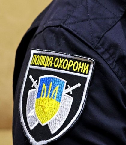 АМКУ оштрафував львівське підприємство за змову під час закупівлі сорочок для Поліції охорони