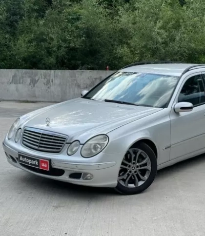 На Львівщині в іноземця конфіскували Mercedes через порушення митного кодексу