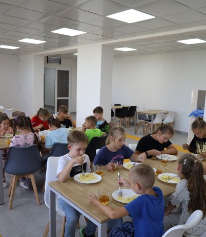 На Львівщині за понад 8,5 млн грн відремонтували ще кухню та їдальню в ліцеї