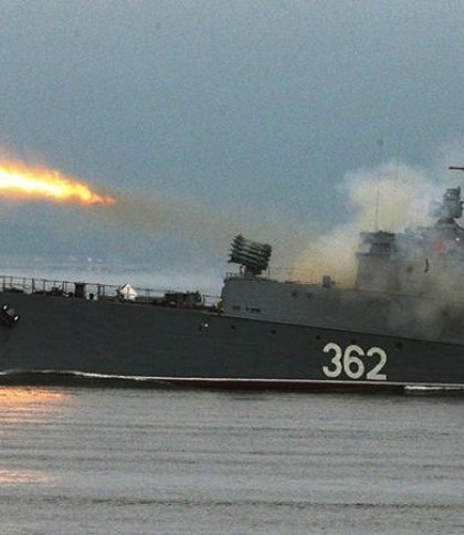 Готові обстрілювати Україну: в Чорному морі росія тримає напоготові 40 ракет