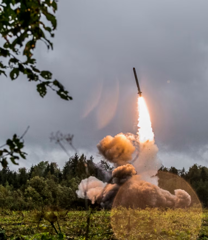Запуск крилатої ракети комплексу «Іскандер» під час навчань у РФ. Фото з відкритих джерел