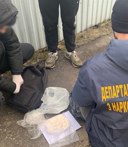 Продавали за криптовалюту 5 кг наркотиків щомісяця: на Львівщині затримали наркоторговців
