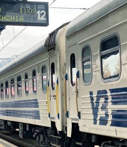 Укрзалізниця оголосила про евакуаційний потяг з Херсона після підриву Каховської ГЕС