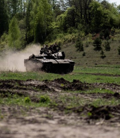За добу українські військові ліквідували 980 росіян