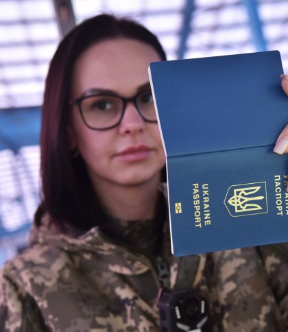 На Львівщині під час перетину кордону затримали жінку розшукувану за крадіжку