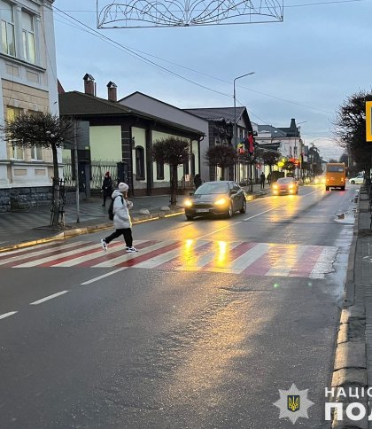 За добу двох пішоходів госпіталізували через наїзд авто на Львівщині