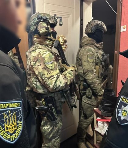 Нацполіція проводить понад 200 обшуків у справах щодо незаконного перетину кордону