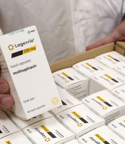 В Україну прибула перша партія таблеток проти коронавірусу