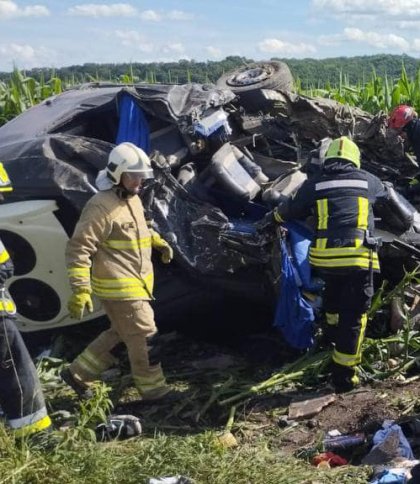 На Рівненщині в ДТП з маршруткою загинули 14 людей