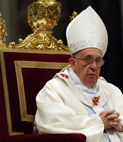 Лікарі забороняють: Папа Римський не зможе приїхати в Україну та росію