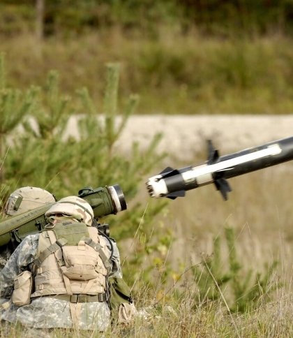 Україна отримала майже триста протитанкових ракет Javelin