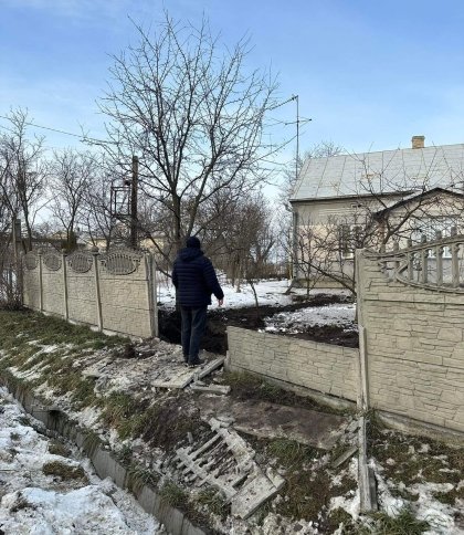 Російський снаряд, який впав у селі на Львівщині, знешкодили: енергетики показали наслідки «прильоту»