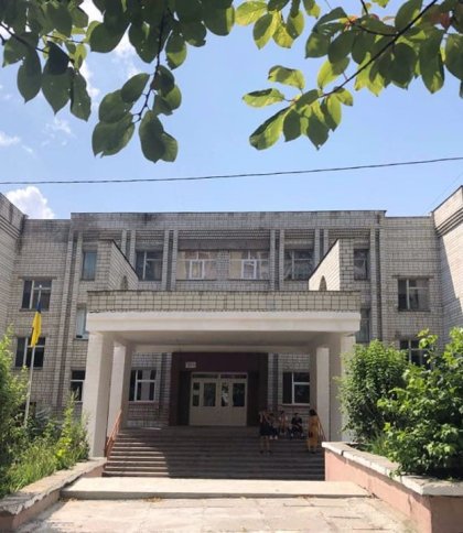 На подвір'ї школи у Львові відбулася стрілянина