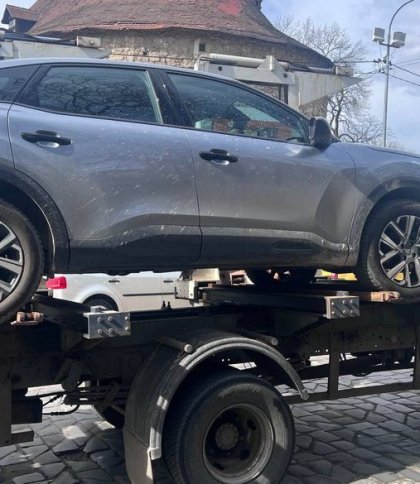 Фіксація порушення – донат на ЗСУ: львів'ян закликають надсилати фото неправильно припаркованих авто