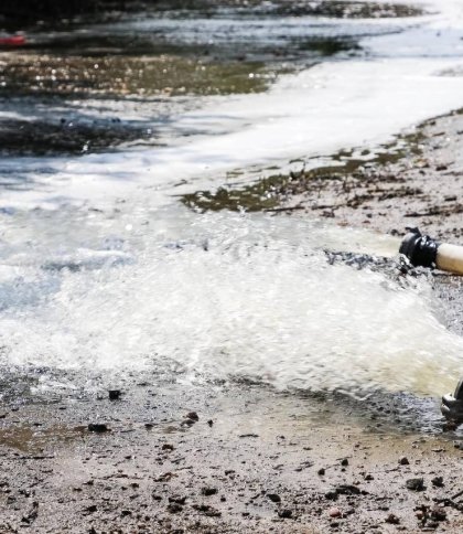 Обстріли та вода на рівні понад 2 метри: у Херсонській ОВА розповіли про ситуацію із затопленнями