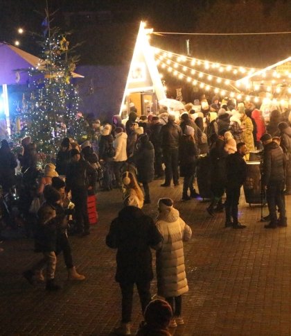 У Трускавці відкрили різдвяний ярмарок: що пропонують відвідувачам (фото)