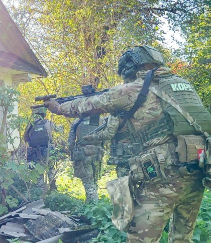 Поліція знайшла авто, на якому втік вбивця подружжя на Львівщині