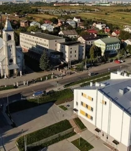 У Сокільниках невідомий дрон влучив у приватний будинок