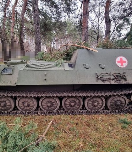 Львівська бригада ТрО отримала броньовик для евакуації поранених (фото)