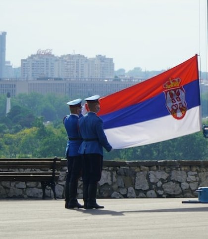 Спростування: Сербія закриває своє посольство в Україні