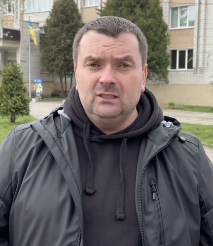 Начальника управління освіти ЛМР силою не впустили до Львівської школи