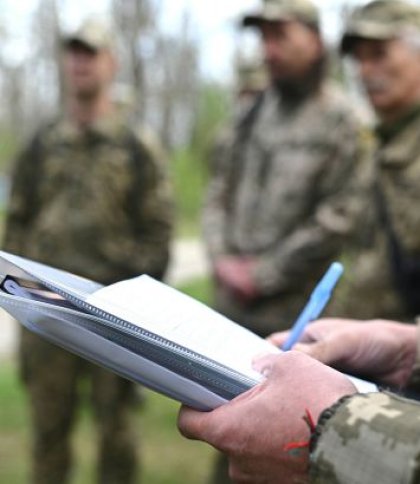Перевірка документів