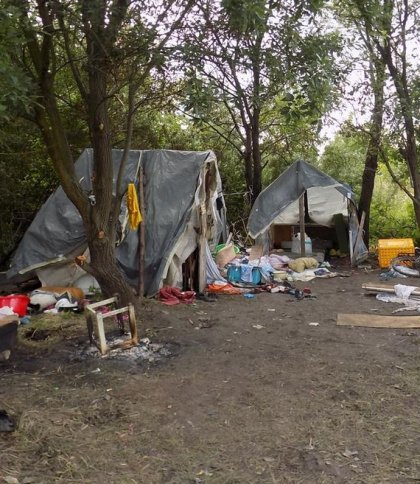 Львів: суд звільнив від 10 років учасника нападу на табір ромів