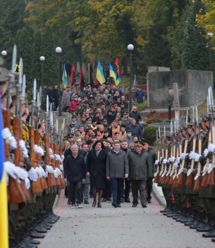Львівщина вшанувала пам’ять загиблих героїв АТО та воїнів УПА