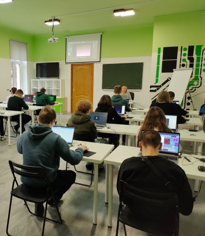 Студенти зі Львова перемогли у всеукраїнському конкурсі з проєктом допомоги людям з протезами