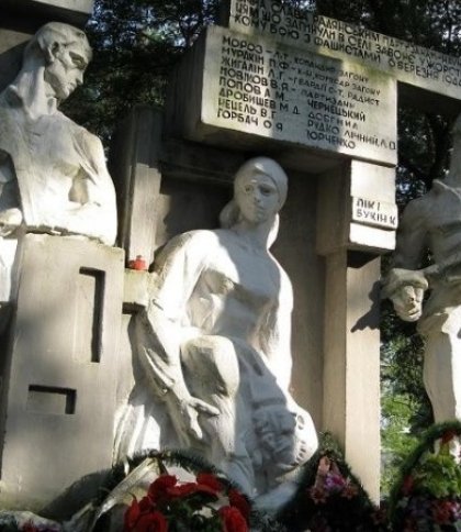 На Львівщині демонтують ще три пам’ятники тоталітарного режиму