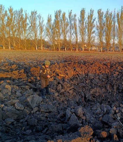 На Донеччині снаряд розірвався біля екіпажу поліції: четверо правоохоронців поранені