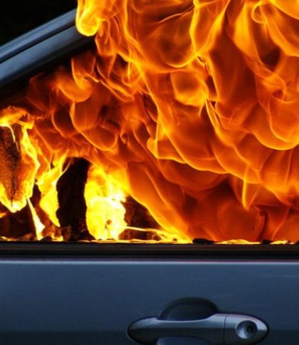 На Львівщині засудили мстиву жінку, яка подряпала і підпалила авто колишнього співмешканця