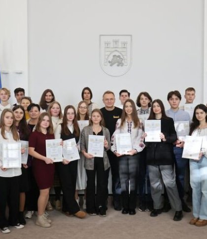 30 львівських школярів отримали по 30 тис. грн за здобутки у навчанні