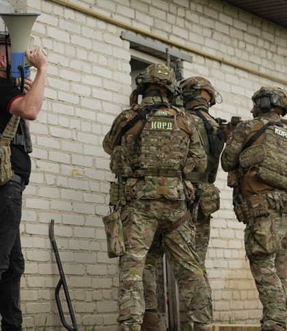 За п’яні погрози поліції гранатою водія з Львівщини ув’язнили на 5 років